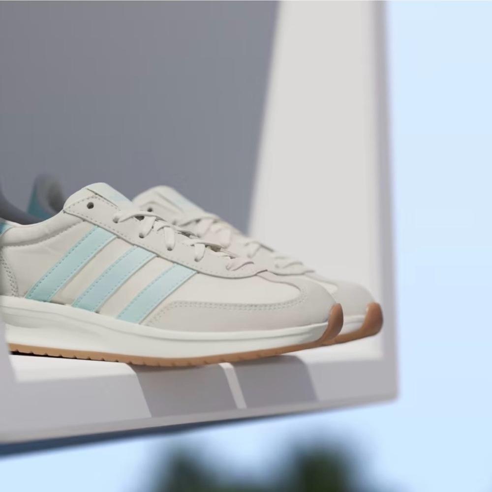 Adidas Women's Run 70’s 2.0 Semi Flash Aqua / Off White - Picture 6 of 10